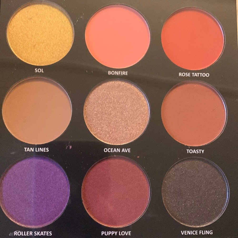 Venice Fling eyeshadow palette